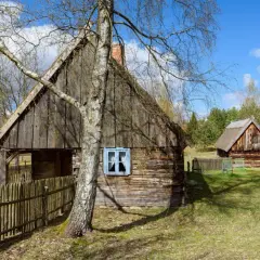 Skansen Wdzydze: Najstarszy w Polsce. Ceny, atrakcje, planuj wizytę!
