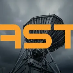 AST-Logo über einer Satellitenschüssel im Sturm. Die AST SPACEMOBILE AKTIE könnte bald abheben.