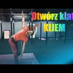 Jak rozciągać klatkę piersiową, aby uniknąć bólu i poprawić postawę