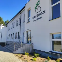 Dom Seniora Zacisze: Wiele adresów, jedna decyzja. Jak wybrać?