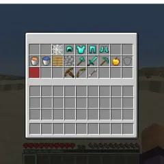 Ekwipunek gracza Minecraft: diamentowa zbroja, miecz, kilof, łuk, strzały i złote jabłko. Idealny zestaw na lepsze PvP.
