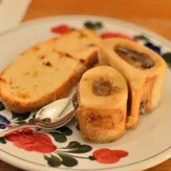 Gdzie zjeść w Bratysławie? Odkryj najlepsze lokalne smaki i miejsca