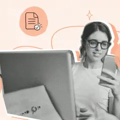 Mujer revisa un documento en su teléfono, con iconos de apretón de manos, balanza y documento, ilustrando qué es un pre contrato.