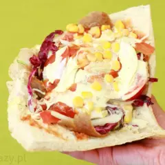 Ile kalorii ma kebab? Odkryj sekrety "fit" wersji!