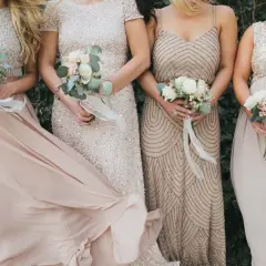 Stylizacje na wesele koleżanki: Jak olśnić? Porady i trendy