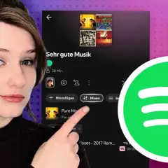 Frau zeigt auf Spotify-Playlist mit 90er Jahre Musik. Die Liste heißt "Sehr gute Musik" und enthält Alben aus den 90ern.
