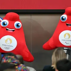 Czapka frygijska: Jak symbol wolności podbił świat i Smerfy?