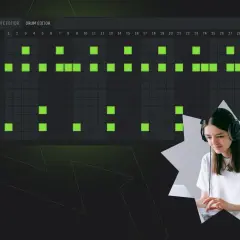 Młoda kobieta w słuchawkach pracuje przy laptopie, na ekranie widoczny edytor bębnów z zielonymi kwadratami.