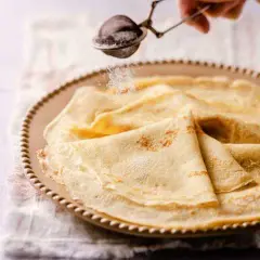 Najlepsze przepisy na crêpes: proste i smaczne warianty na każdą okazję
