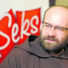 Czy orgazm bez stosunku to grzech? Poznaj katolickie nauki o tym