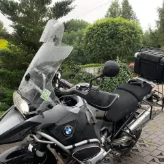 Koniec z szumem! Jak dobrać deflektor motocyklowy krok po kroku?