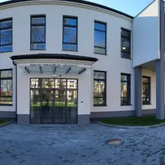 Laris Radzymin: Koszty, opinie, opieka. Podejmij świadomą decyzję!