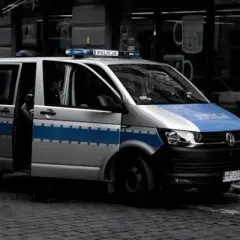 Kiedy policja przychodzi do domu: poznaj swoje prawa i obowiązki