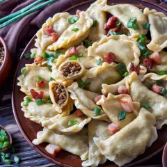 Jak odgrzać pierogi w mikrofali bez rozpadania się i utraty smaku