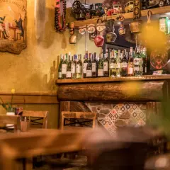 Gdzie zjeść w Szklarskiej Porębie? Sprawdzone miejsca na każdy budżet.