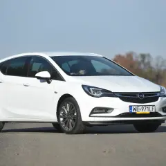 Opel Astra K pojemność baku - co warto wiedzieć o tankowaniu?