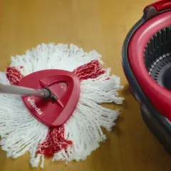 Jak rozłożyć mop Vileda Turbo? Praktyczny przewodnik krok po kroku