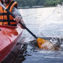 Mazury kajakiem: Wybierz szlak i zaplanuj idealny spływ