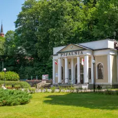 Duszniki-Zdrój: Atrakcje na każdą porę roku. Co robić?