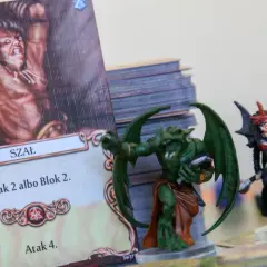 Mage Knight gra planszowa - odkryj sekrety strategii i mechaniki