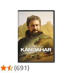 Gerard Butler w filmie Kandahar. Ucieczka z Afganistanu, gdzie helikopter i samochód biorą udział w akcji.