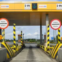 Czy można płacić kartą na autostradzie A1? Sprawdź, co musisz wiedzieć
