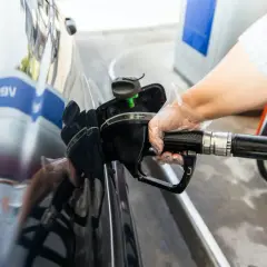 Co się stanie, gdy wlejesz benzynę do diesla? Potencjalne szkody