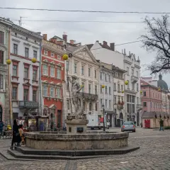 Lwów atrakcje: Odkryj najpiękniejsze miejsca, które musisz zobaczyć
