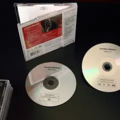 Płyty SACD Czesława Niemena "Idée Fixe" w wersji hybrydowej. To format audio, który oferuje wyższą jakość dźwięku.