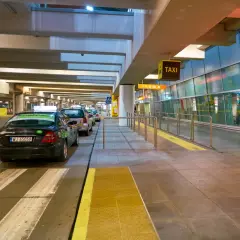Ile kosztuje taxi z dworca warszawa gdańska na lotnisko chopina? Sprawdź!