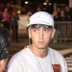 Czy Eminem żyje? Prawda o jego życiu i plotkach o śmierci