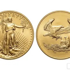 Złota moneta z wizerunkiem Lady Liberty i orła. Ten amerykański orzeł 1 uncja złota to symbol wolności.