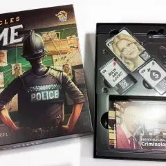 Gra planszowa "Chronicles of Crime" z elementami śledztwa. W pudełku karty postaci, dowody i plansza.