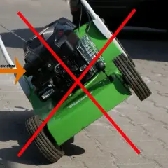 Na którą stronę można przechylać kosiarkę spalinową, aby uniknąć uszkodzeń?