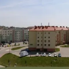 Kto nadzoruje spółdzielnie mieszkaniowe i jak to wpływa na mieszkańców?