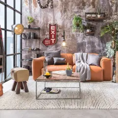 Industrieller Stil im Wohnzimmer: So schaffen Sie den perfekten Look