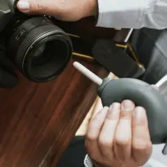 Jak wyczyścić obiektyw w środku bez ryzyka uszkodzenia sprzętu