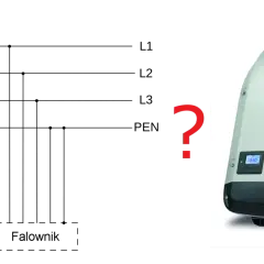 Schemat układu sieci TNC z transformatorem i falownikiem Fronius.