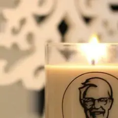Świeczka o zapachu KFC – wyjątkowe aromaty, które musisz poznać