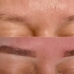 Przed i po: naturalne brwi przed i po zabiegu henna pudrowa. Efekt pięknych, podkreślonych brwi.