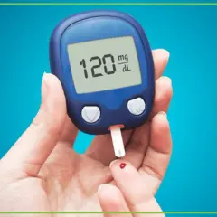 Glukometr pokazuje 120 mg/dL. Badanie poziomu glukozy we krwi jest kluczowe dla zdrowia.