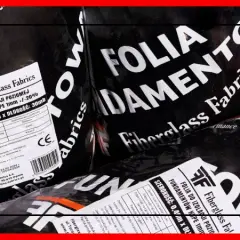 Izolacja pozioma fundamentów: folia czy papa – co wybrać, by zaoszczędzić?