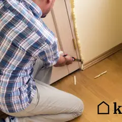 Jak usunąć piankę montażową z paneli – skuteczne metody i porady