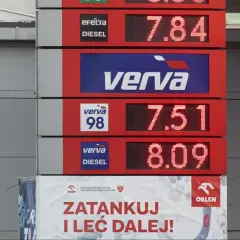 Ile kosztuje ropa na orlenie? Sprawdź ceny paliw w 2023 roku