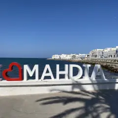 Kocham Mahdię! Tunezja zachwyca białymi domkami i błękitem morza. Co warto zobaczyć w Mahdii?