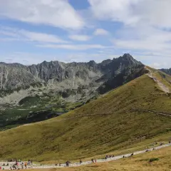 Kasprowy Wierch: Ile km? Wybierz szlak idealny dla siebie!