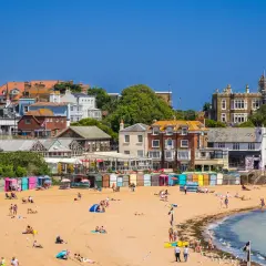 Stations balnéaires Angleterre : Guide & Charme Inattendu