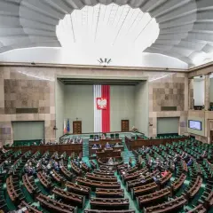 Aktualna kadencja sejmu: co musisz wiedzieć o jej przebiegu