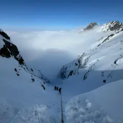 Zimowe Tatry: Jak bezpiecznie wybrać szlak? Porady eksperta