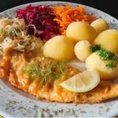 Gdzie na dobry obiad w Darłówku? Przewodnik po smakach Bałtyku!